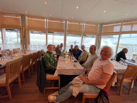 Aftensmad På Villa Marstrand